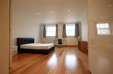 Murton House, City Centre, Newcastle - Image 3